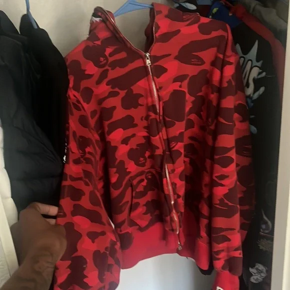 Red bape jacket Great condition worn once. - Picture 2 of 6